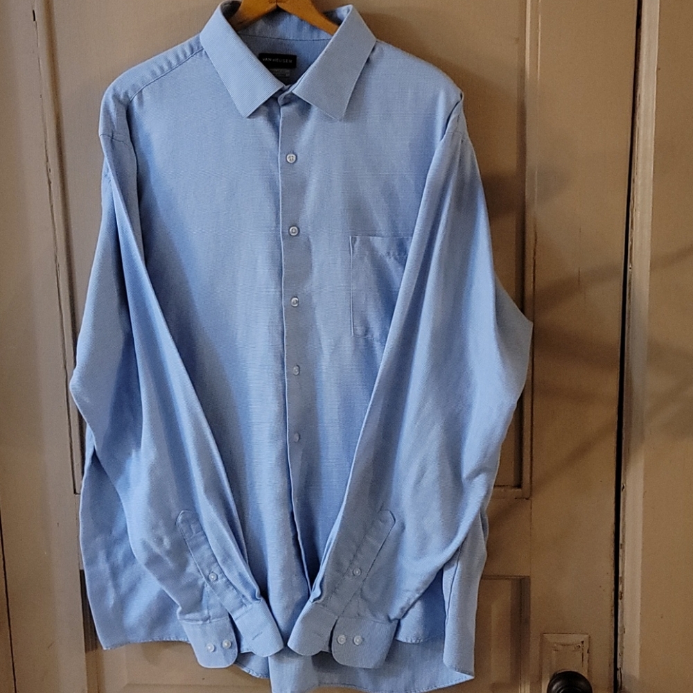 Van Heusen Dress Shirt Sz 17-17 1/2 36/37 60/40
